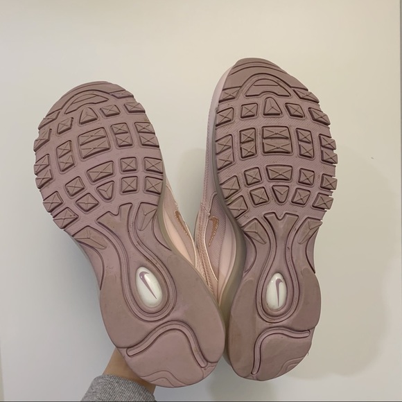 [SOLD] Nike Air Max 97 ‘Barely Rose’ - Picture 6 of 7